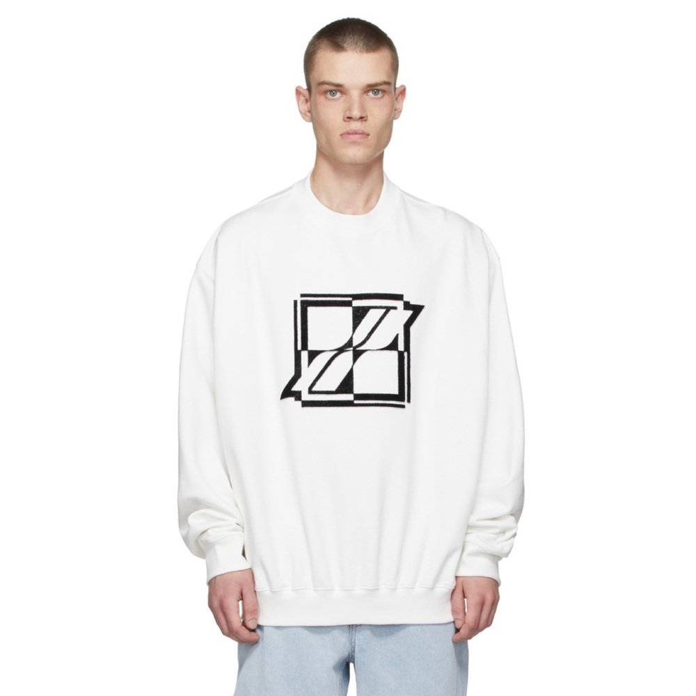 We11done White New Logo Embroidered Sweatshirt